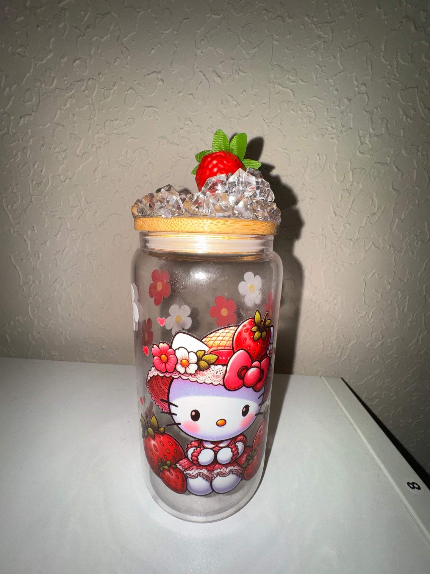 HK strawberry ice 16oz